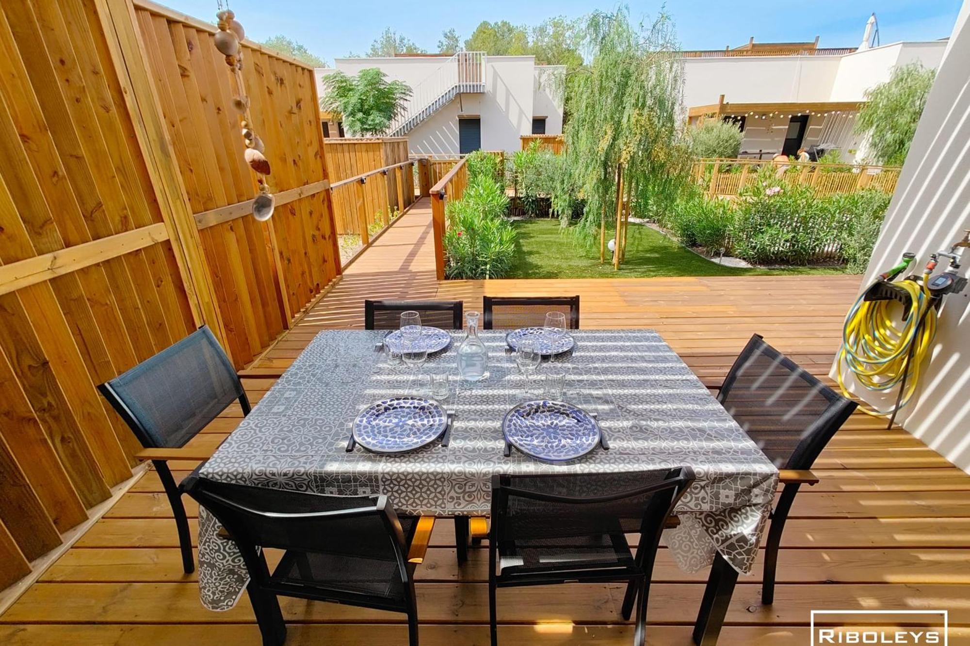 Villa T3 Climatisee En Residence Avec Piscine Vias Exteriér fotografie